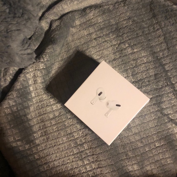 AirPods Pro